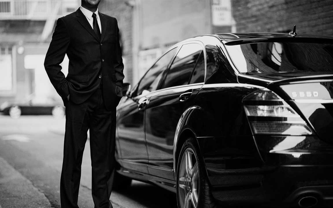 Detroit Car Service Chauffeur