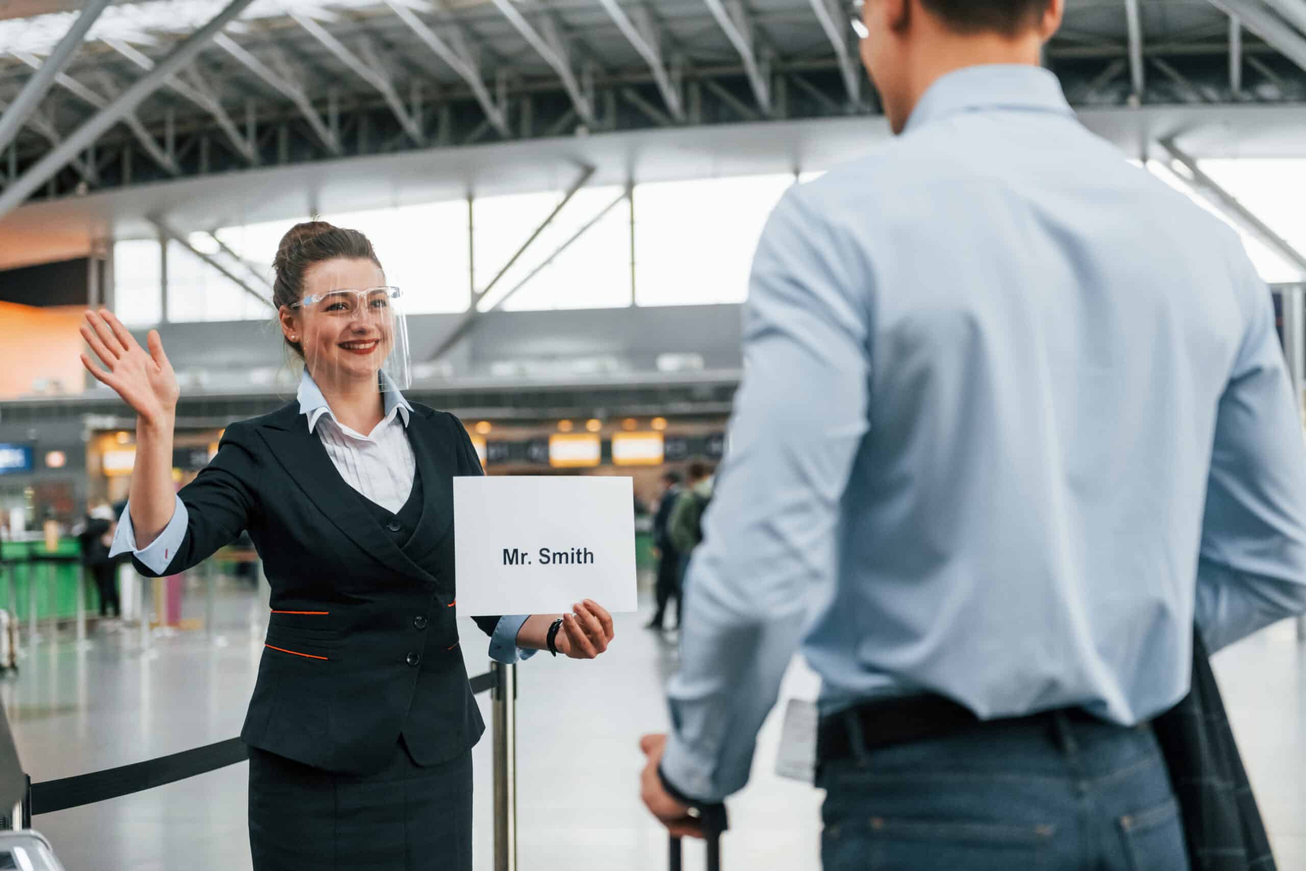 How Do Airport Car Services Work?