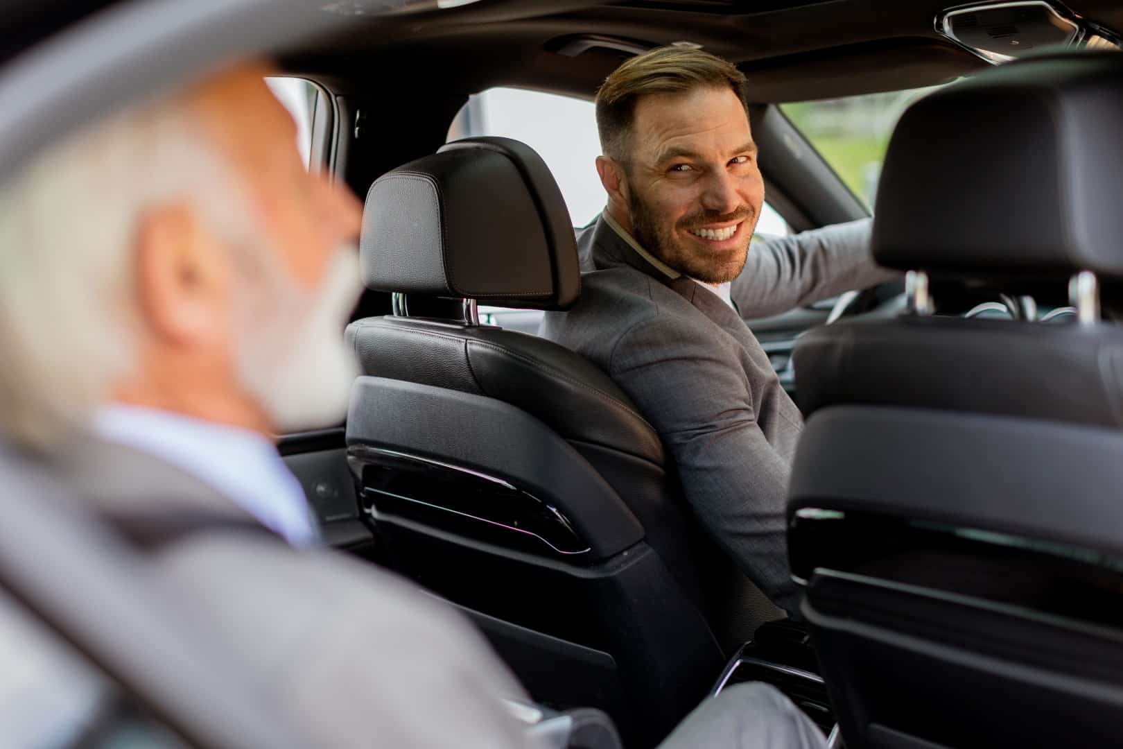 Rochester Hills MI Car Service to DTW